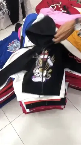 ED Hardy Men's & Ladies Hoodies, Sexy Shorts 75 Pcs
