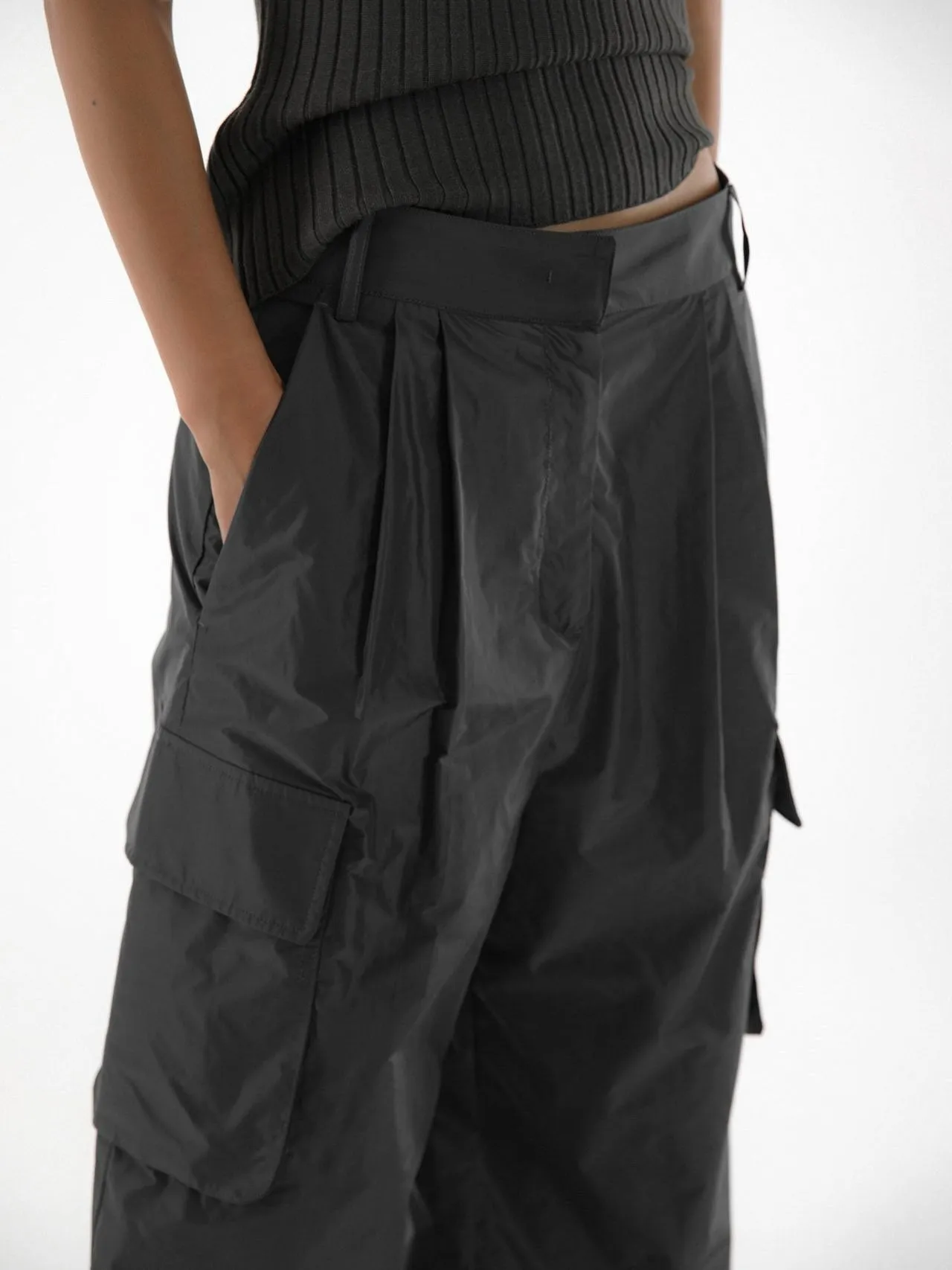 NYLON CARGO WIDE SLACKS
