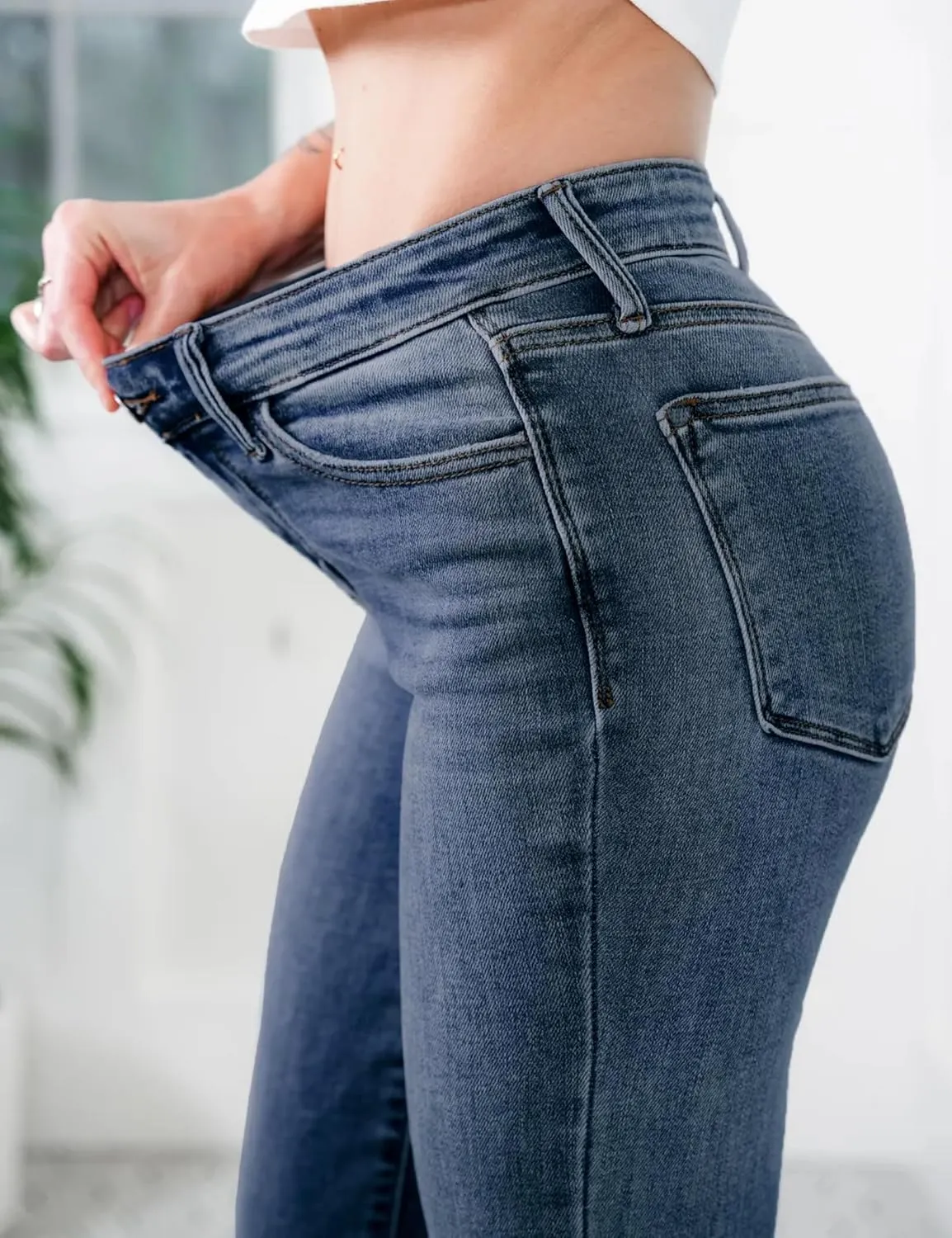 Oprah's Favorite Jeans Baggy Jeans High Waisted Wide Leg Straight Stretchy Denim Pants with Patch Pockets