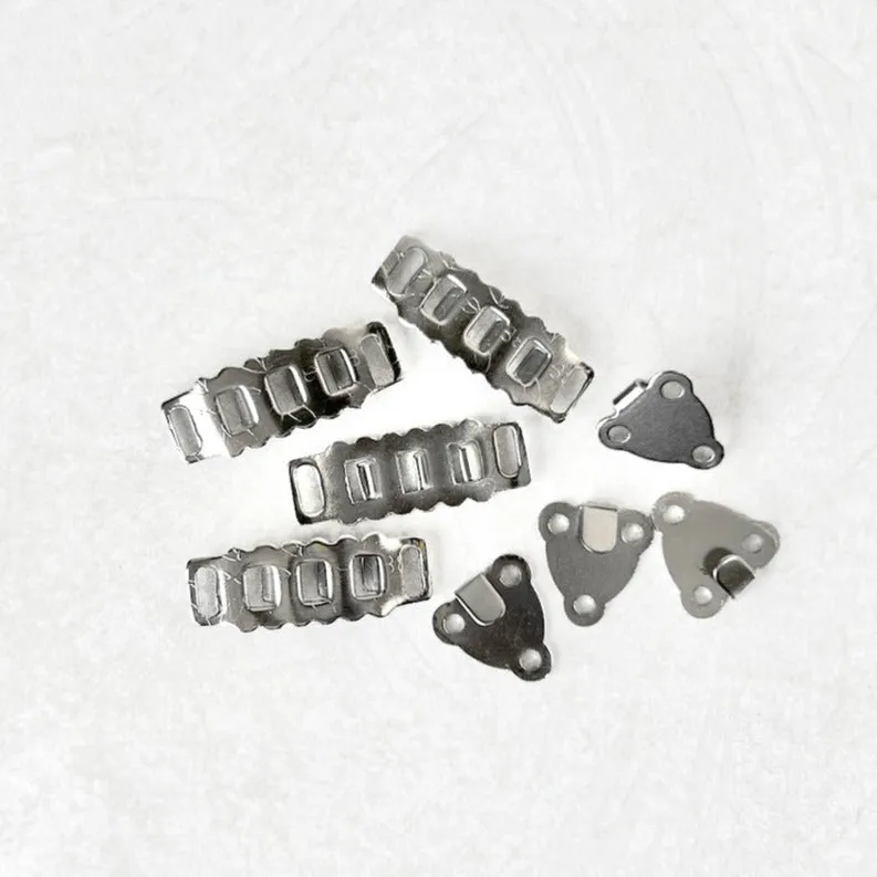 Singer Adjustable Hook 'n Eye Closure Set