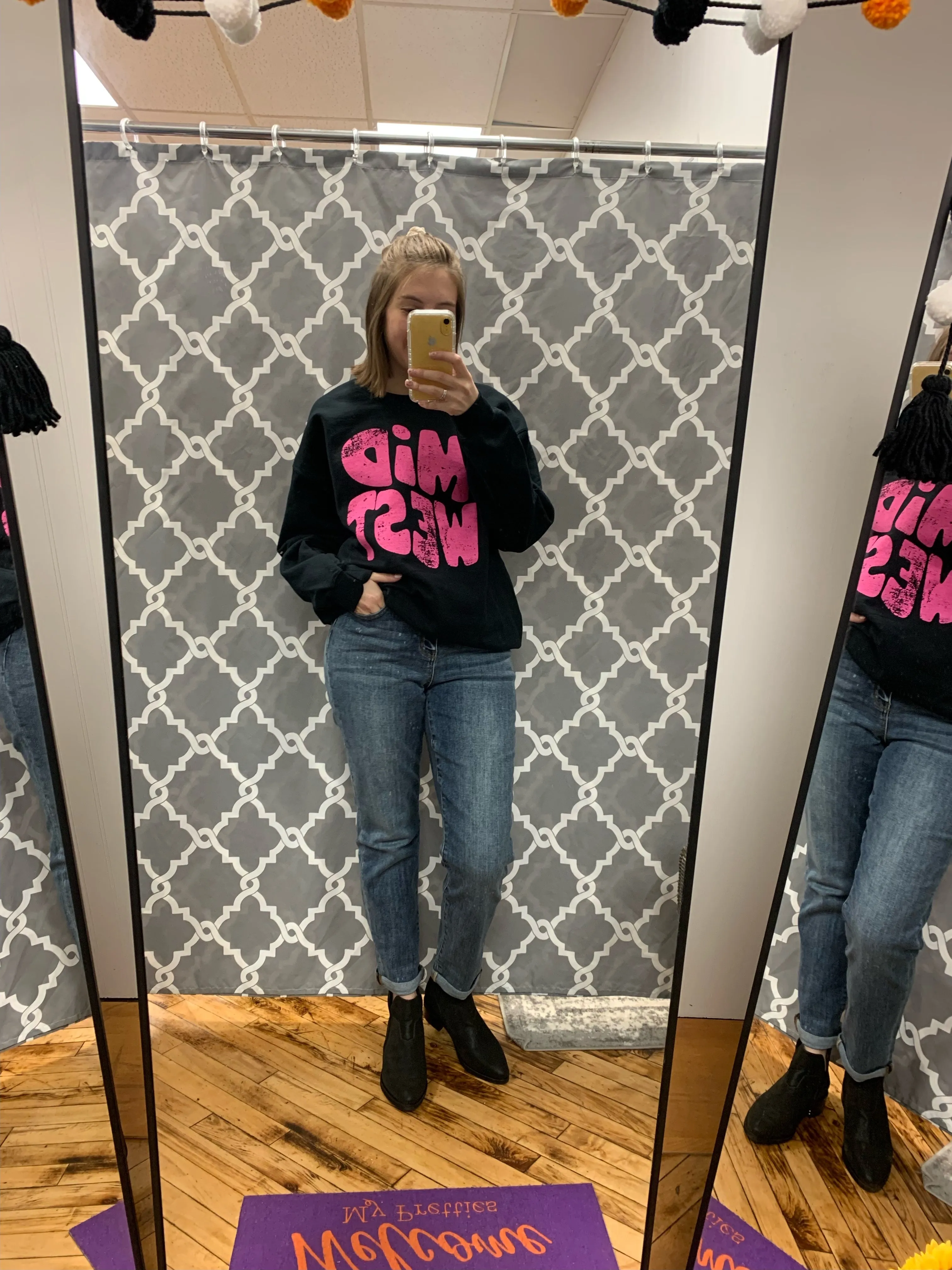Skyline Boyfriend Fit Jeans - JUDY BLUE