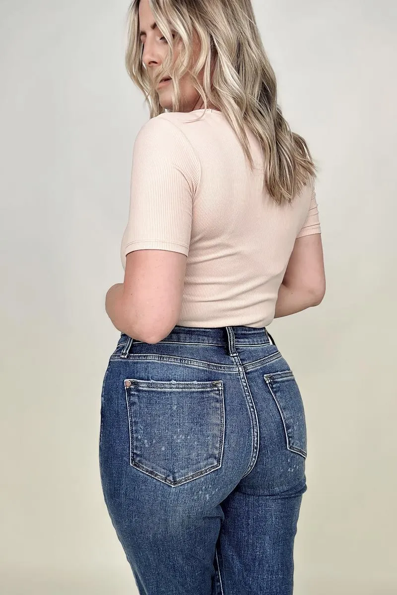 Skyline Boyfriend Fit Jeans - JUDY BLUE